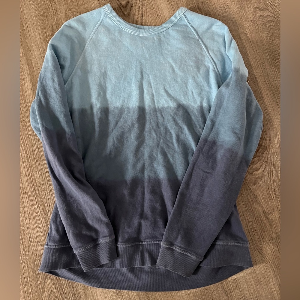 Blue tie dye soulcycle sweatshirt